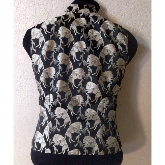 OOAK EUC Brocade mandarin collar sleeveless top S - Picture 4 of 7